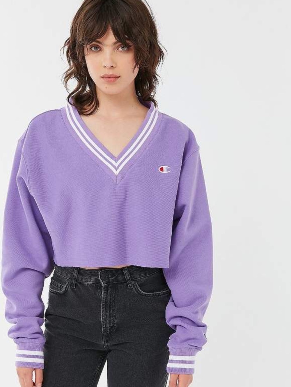 Champion Lavender V-Neck Cropped Pullover
